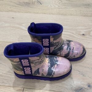 UGG Women Boots - Purple and Pink Tie-Dye. Only worn like twice